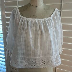 American Eagle White Embroidered Puff Sleeve Blouse, Size Small